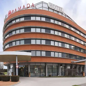 Отель Ramada By Wyndham Graz Унтерпремстеттен