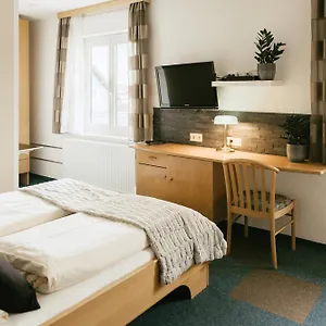 hotellátogatás