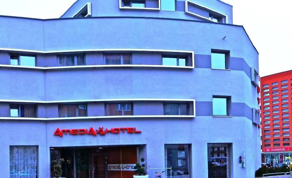 Best Western Plus Amedia Art Salzburg 4*,