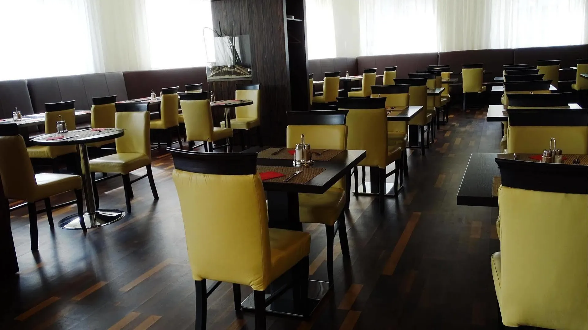 Best Western Plus Amedia Art Salzburg 4*,